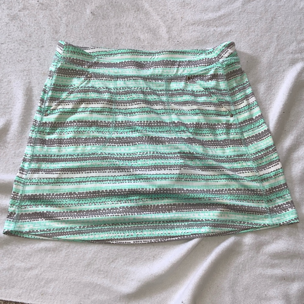 PGA TOUR skort light green striped skirt size medium